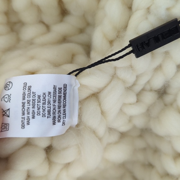 NWT Beulah Cardigan o/s - Picture 12 of 12